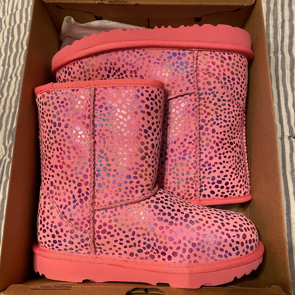 Ugg Boots (Kids Size 1)- New in Box